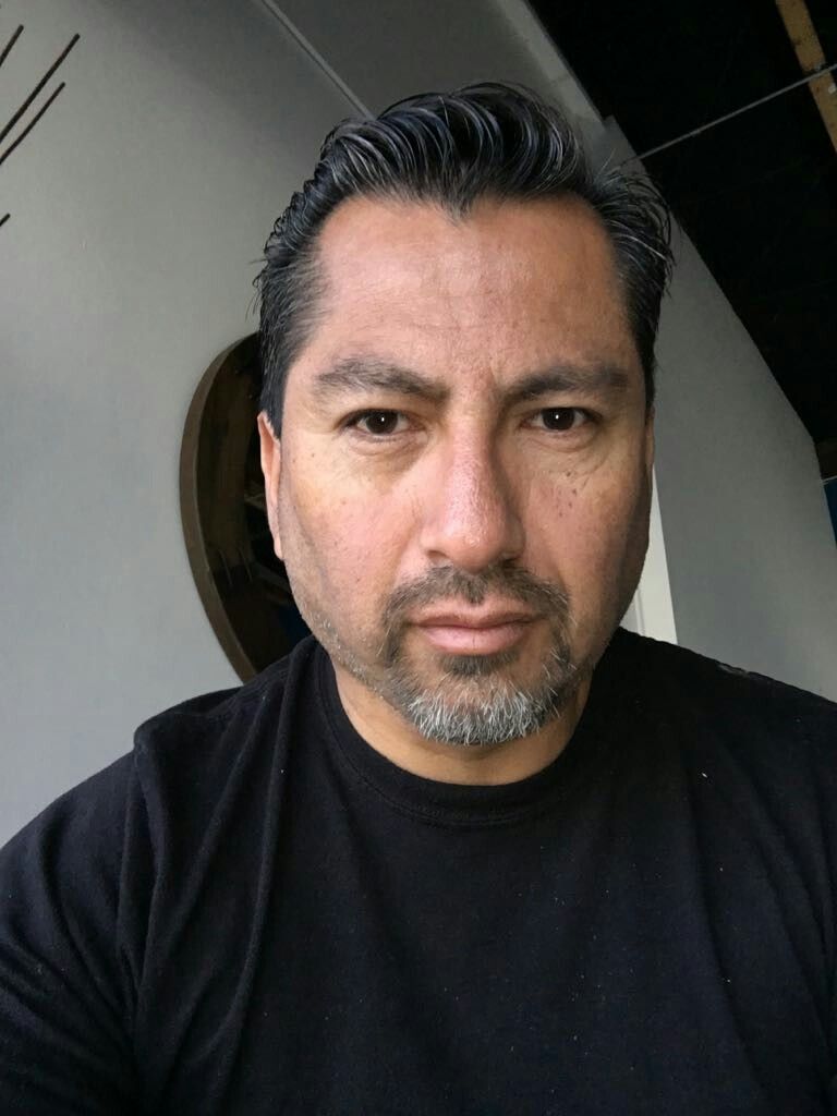 <strong>— </strong><em><strong>Javier M.</strong></em>